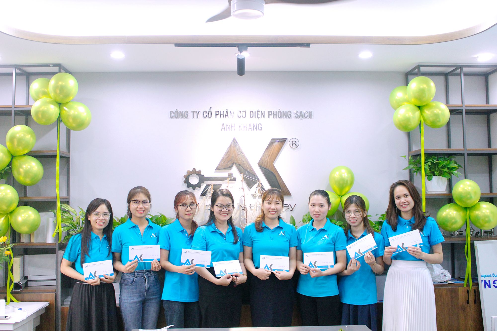 Anh Khang tổ chức ngày quốc tế phụ nữ 8.3.2023 cho CBCNV