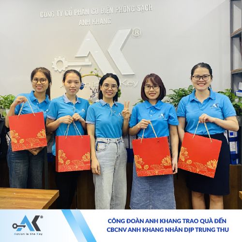 Anh Khang Cleanroom tổ chức tặng quà vui Tết Trung Thu cho CBNV